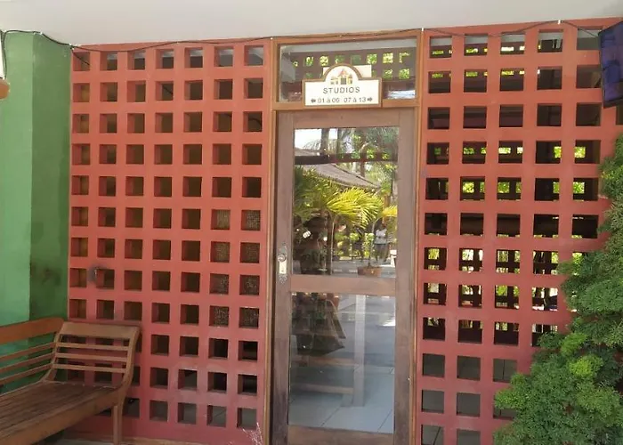 Apartamento 1 Suite Garagem Praia Do Forte 500M Da Praia